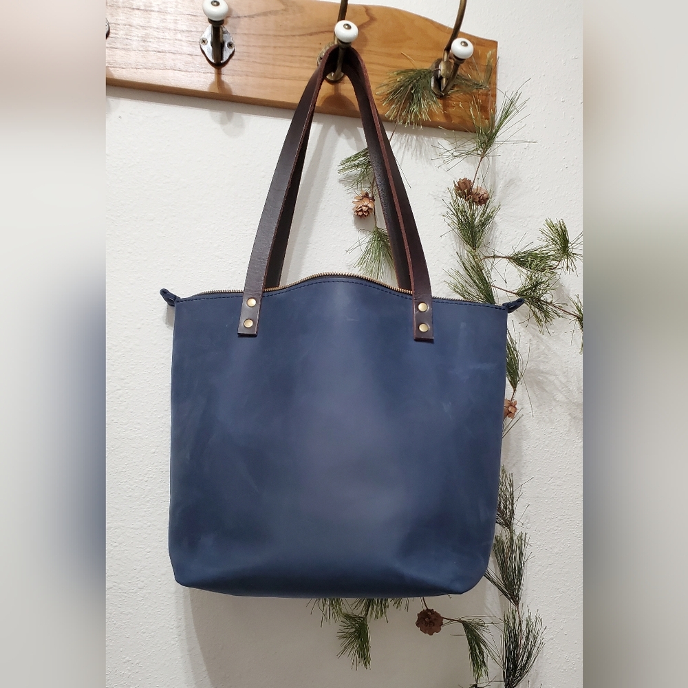 Portland Leather Deep Water Medium Tote - Picture 16 of 16